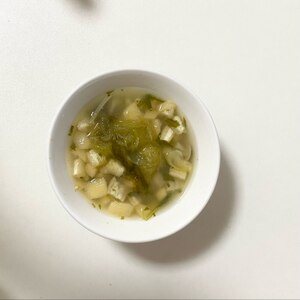 舞茸と油あげのお味噌汁